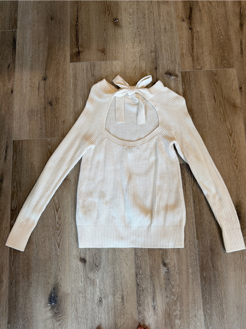 Banana Republic Cream Ribbed Short Turtleneck Sweater With Bow